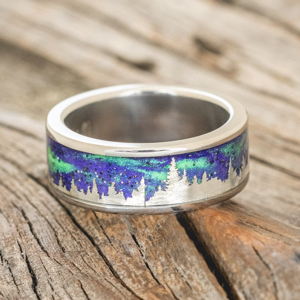 "BOREALIS" - SILVER TREES ENGRAVED WEDDING RING WITH GLOW IN THE DARK NORTHERN LIGHTS-6