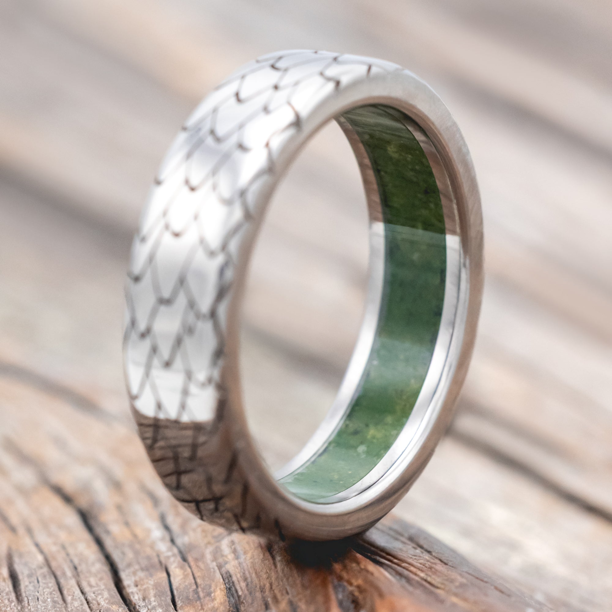 "ECHO" - DRAGON SCALE WEDDING RING FEATURING A MOSS LINED BAND-Staghead Designs