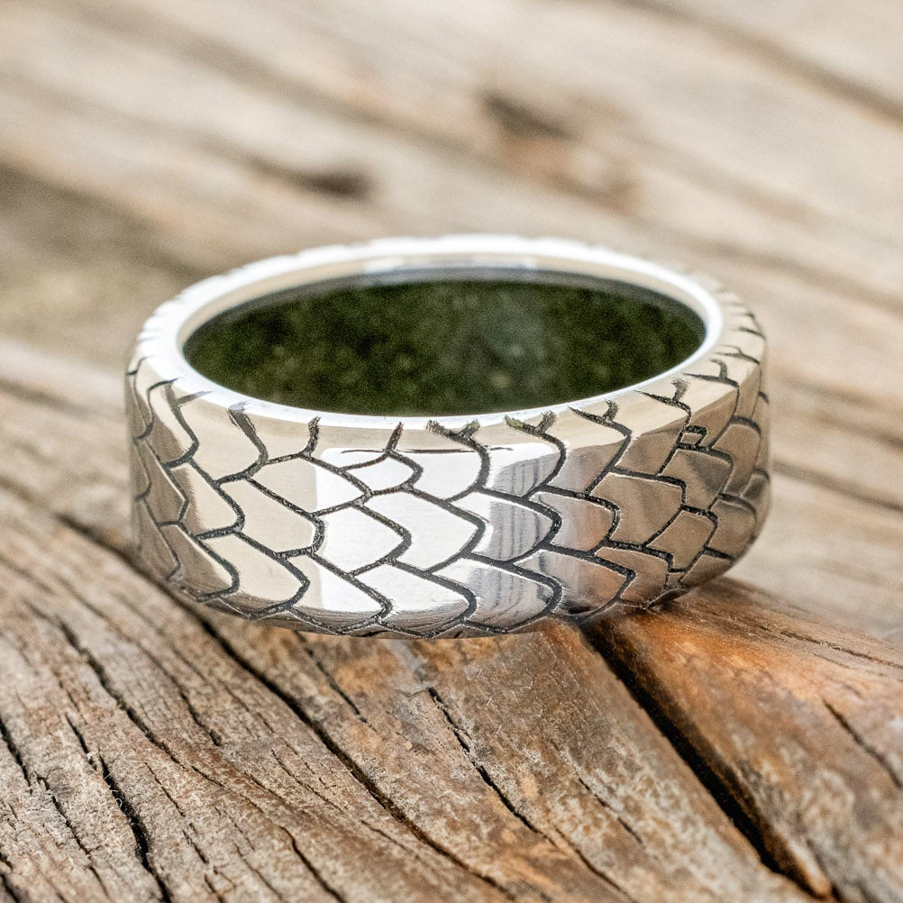 "Echo" - Dragon Scale Wedding Ring Featuring A Moss Lined Band-Staghead Designs
