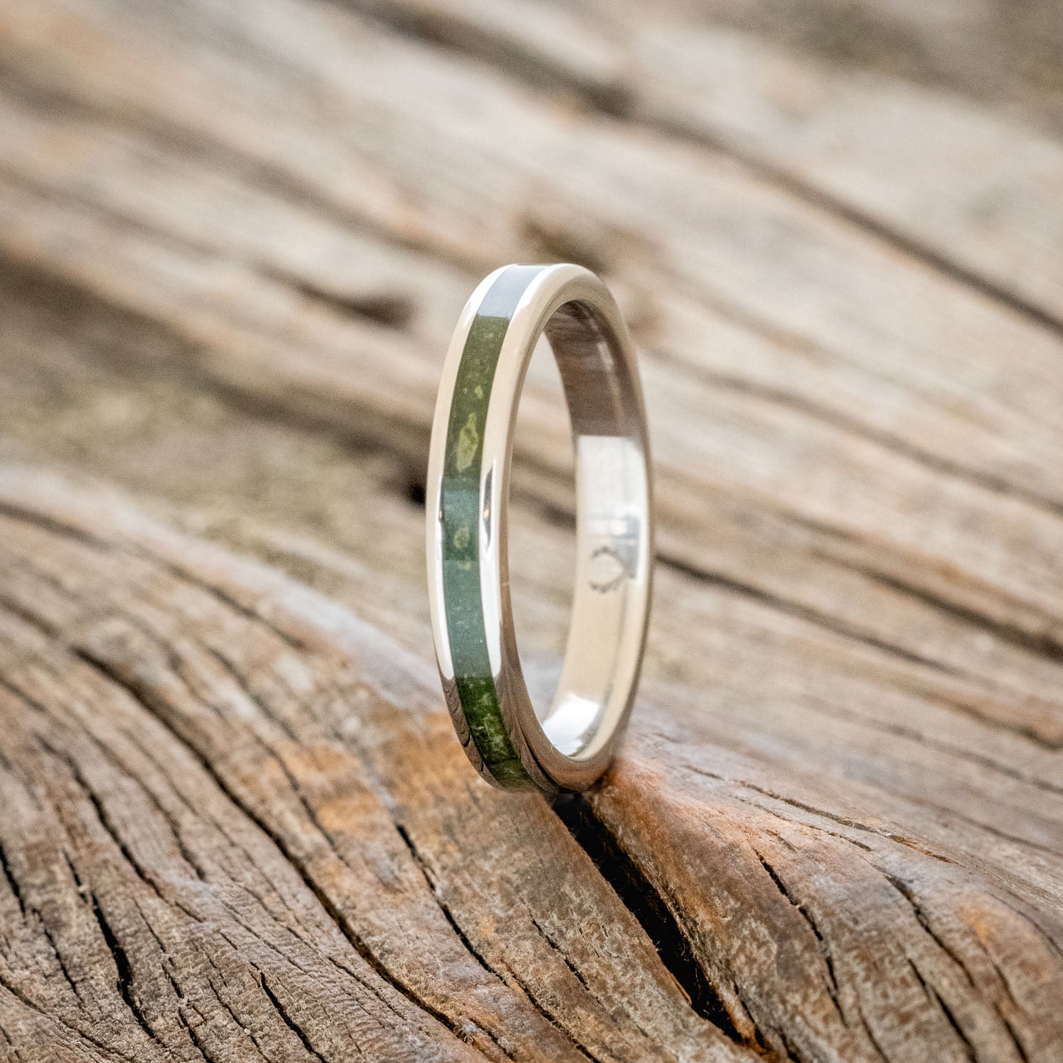 "VERTIGO" - MATCHING SET OF MOSS WEDDING BANDS-8