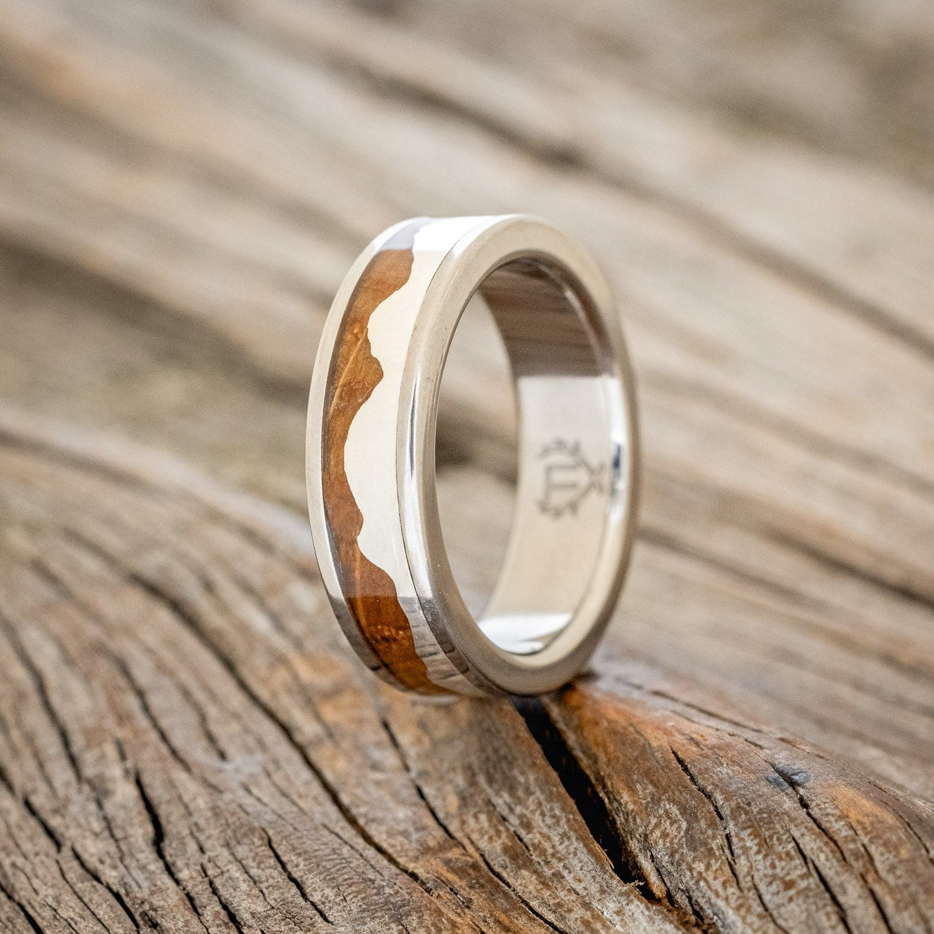 "HELIOS" - WHISKEY BARREL OAK & SILVER MOUNTAIN RANGE WEDDING BAND-2