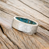 HAMMERED WEDDING BAND WITH PATINA COPPER LINING-5