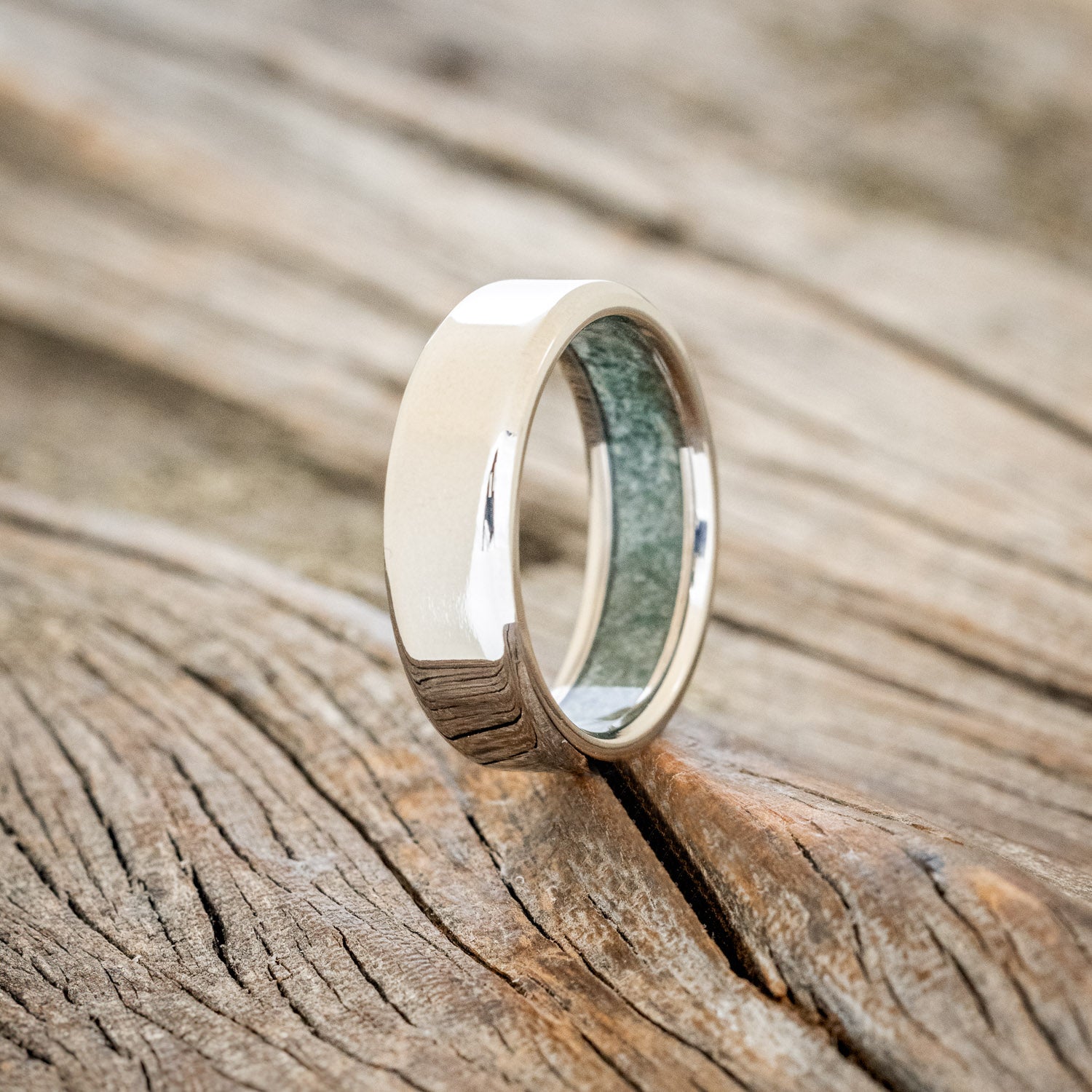 MATCHING SET OF CRUSHED MOSS AGATE LINED WEDDING BANDS-5