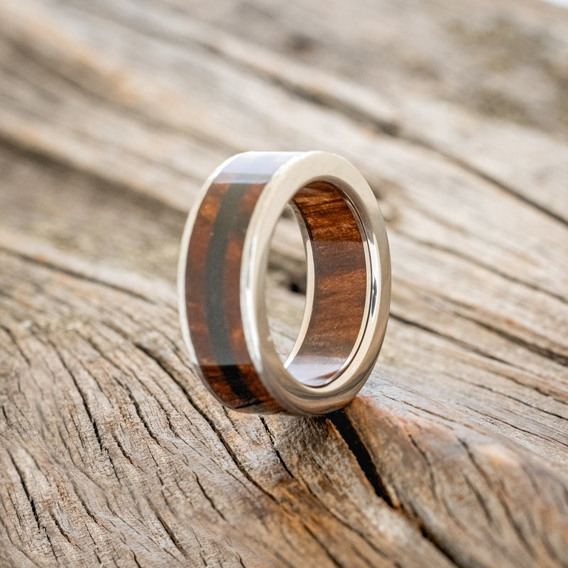 "RAINIER" - REDWOOD INLAY AND LINING WEDDING RING WITH JET STONE & HAMMERED FINISH - TITANIUM - SIZE 7 3/4-2