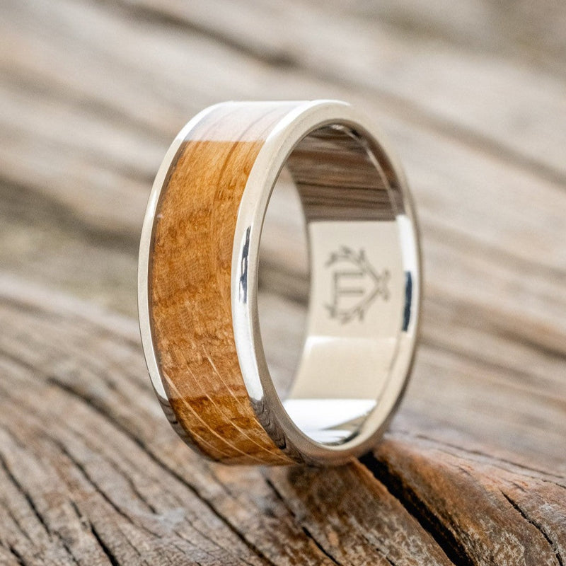 "RAINIER" - SINGLE CHANNEL INLAY WEDDING BAND-Staghead Designs