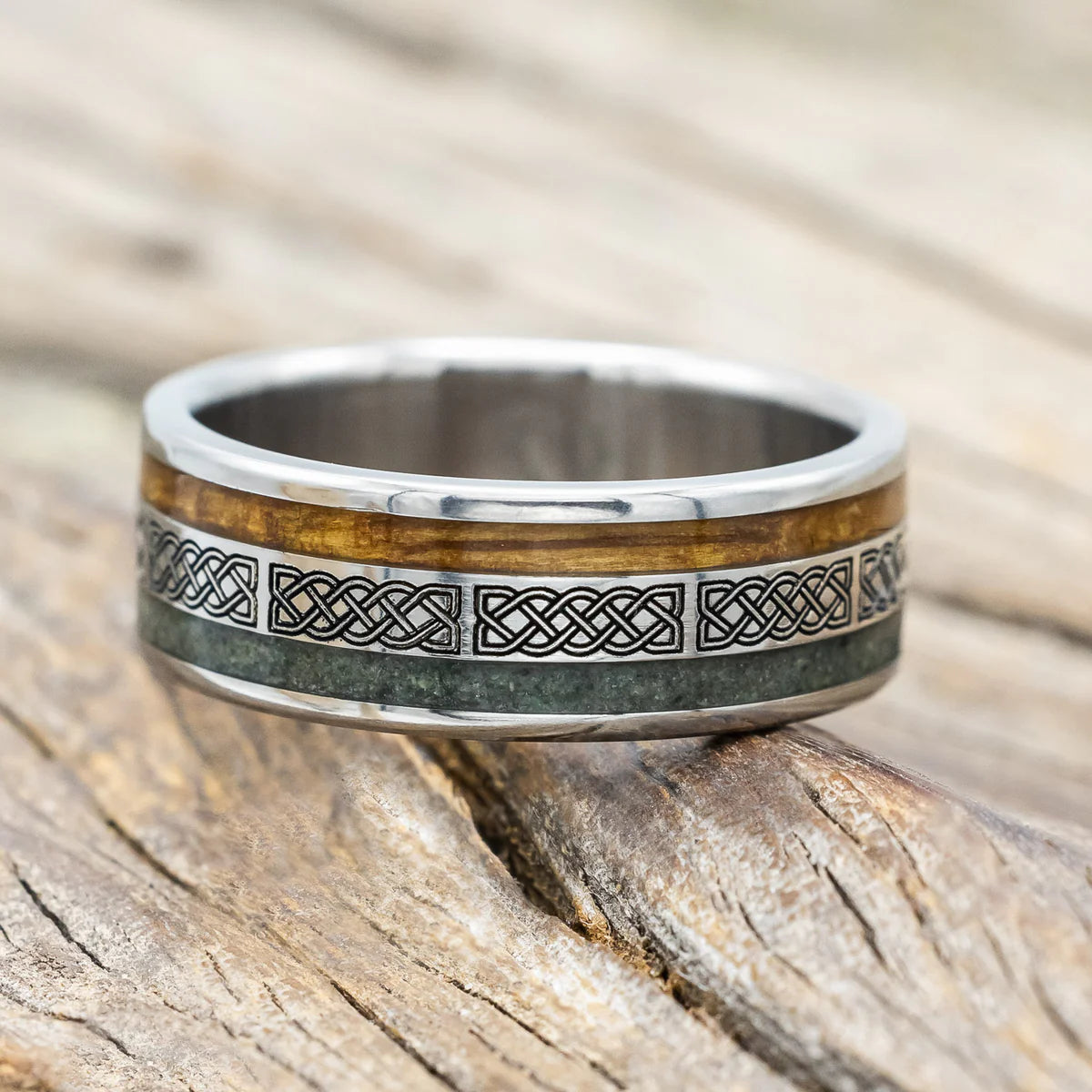 "Ryder" - Celtic Sailor's Knot Engraved With Whiskey Barrel & Moss Agate Wedding Ring- Titanium 8MM - Size 11