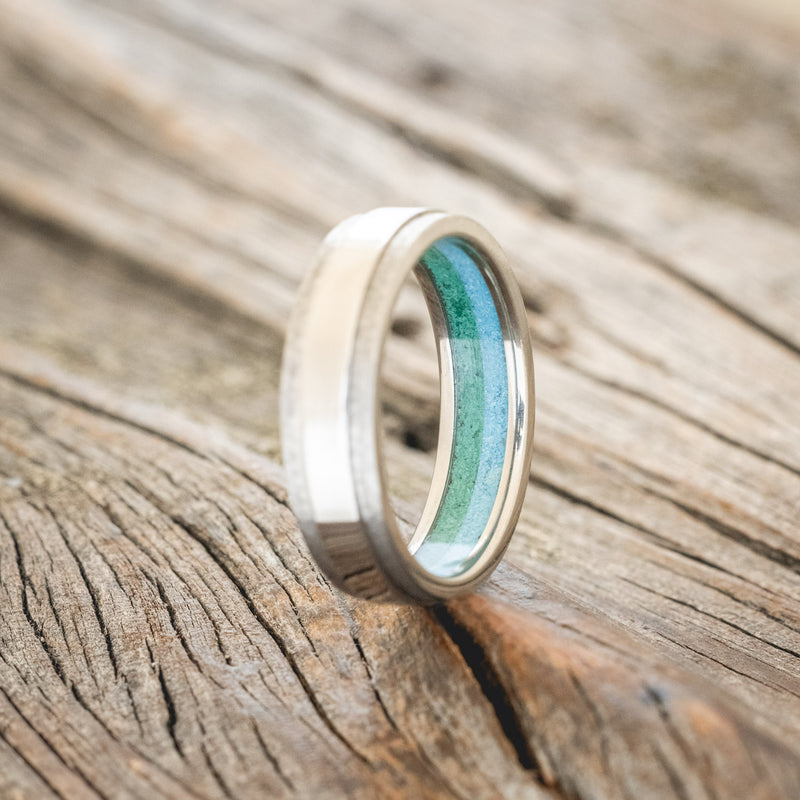 "SEDONA" - RAISED CENTER WEDDING RING WITH A TURQUOISE & MALACHITE LINING WITH HAMMERED EDGES-4