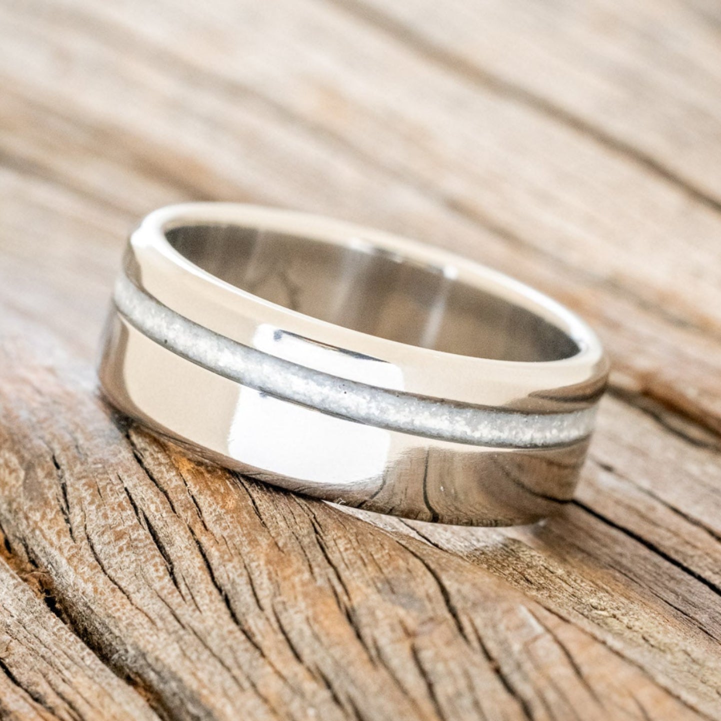 "VERTIGO" - DIAMOND DUST WEDDING RING-2