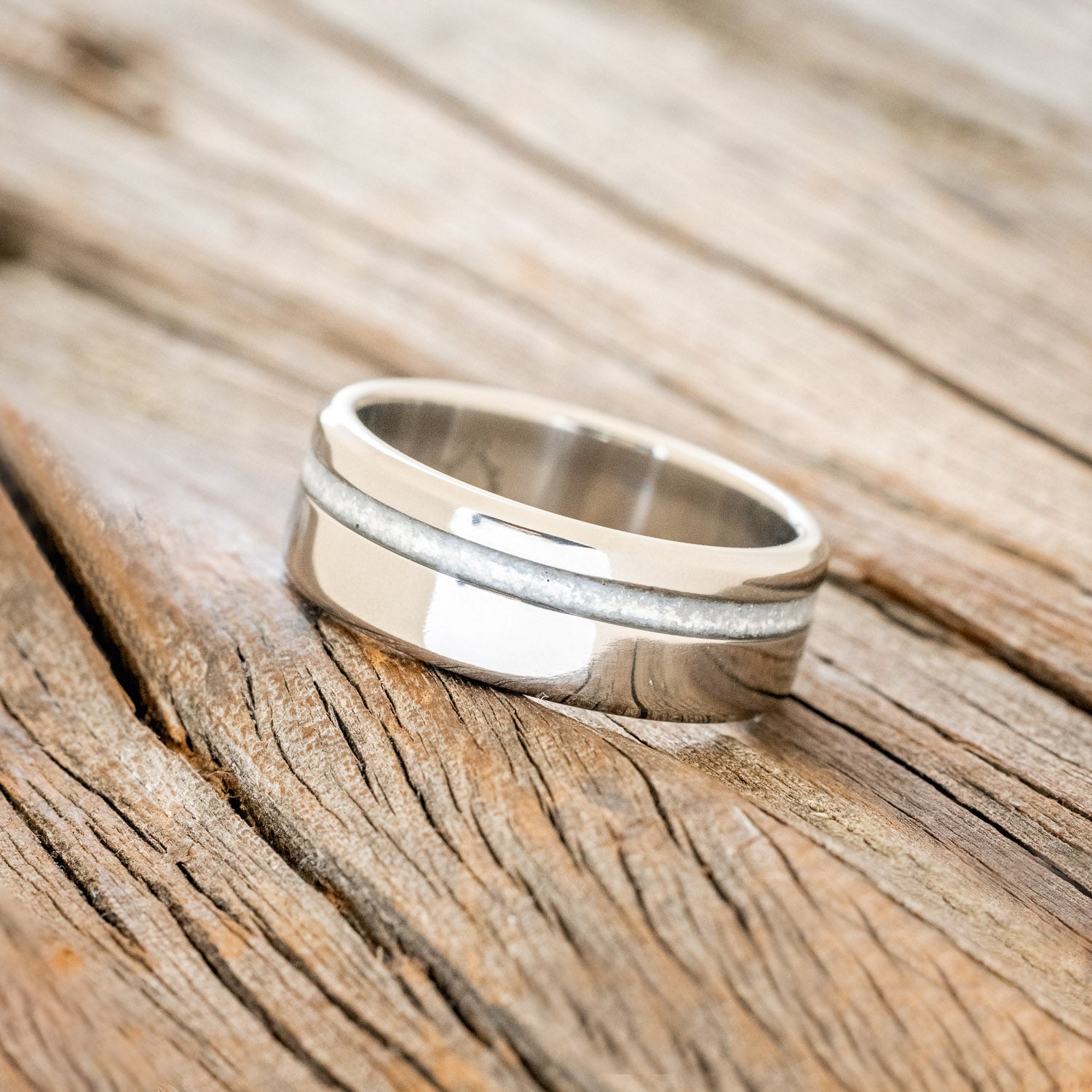 "VERTIGO" - DIAMOND DUST WEDDING RING-2