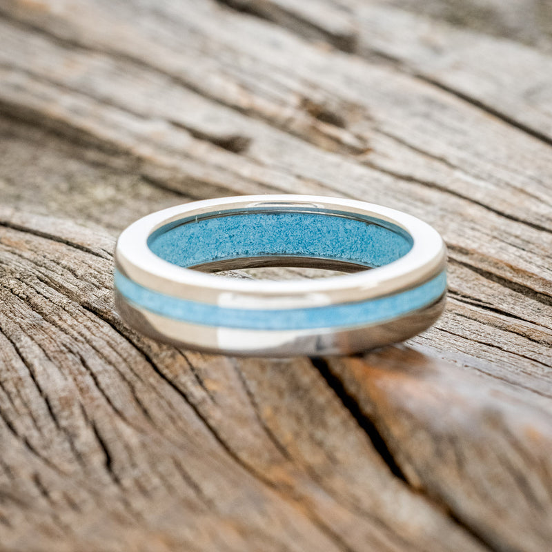 "VERTIGO" - TURQUOISE WEDDING RING FEATURING A TURQUOISE LINED BAND-6