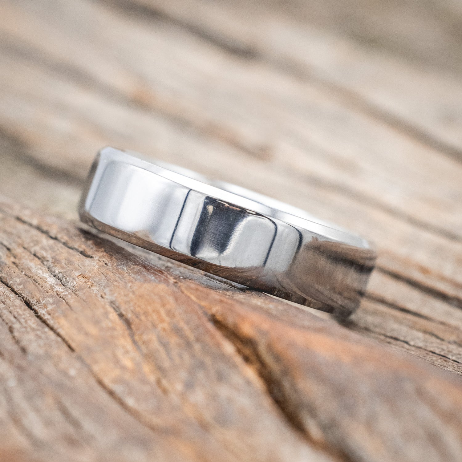 WHISKEY BARREL LINED WEDDING BAND-Staghead Designs
