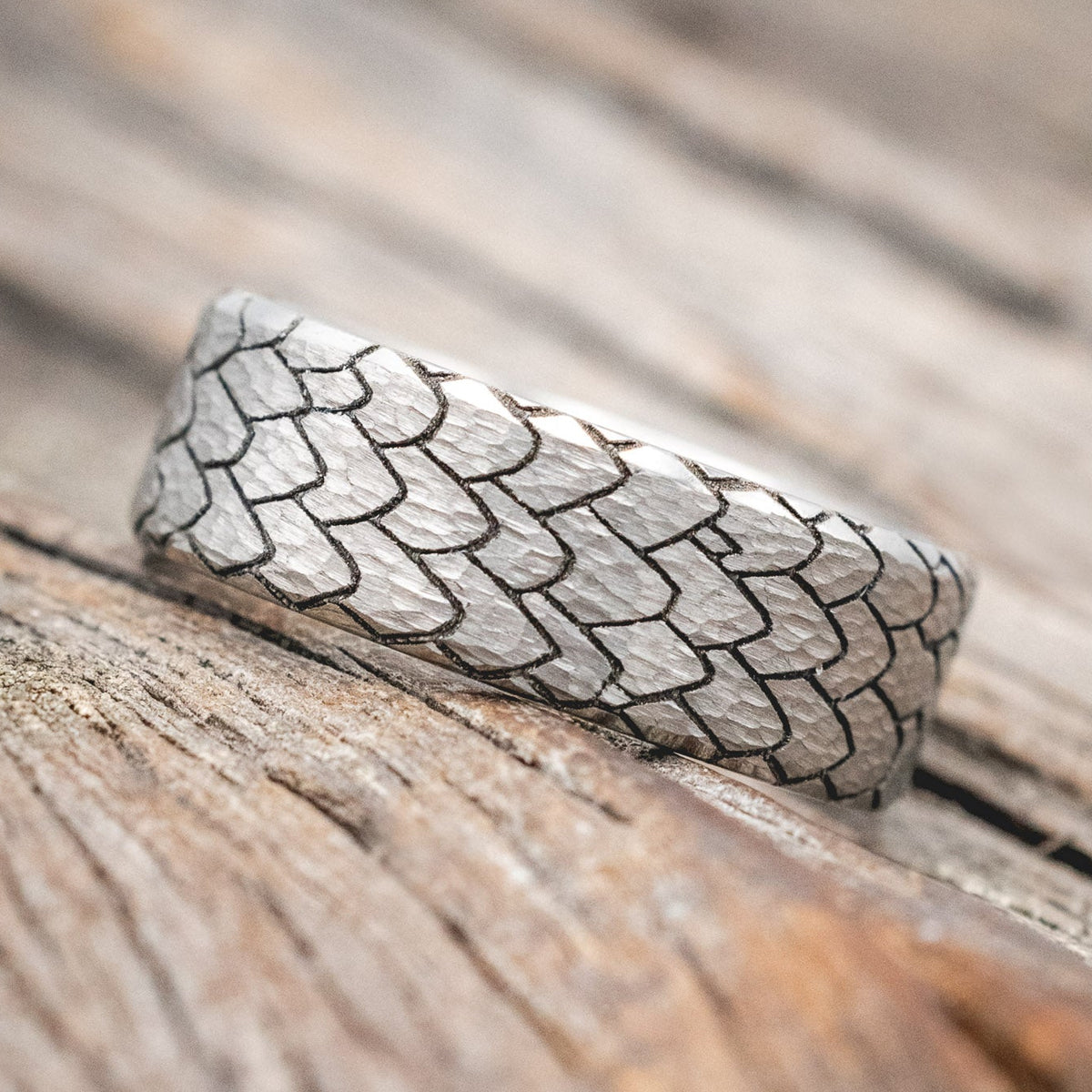 "ECHO" - HAMMERED CUSTOM EMBOSSED DRAGON SCALE WEDDING RING-Staghead Designs
