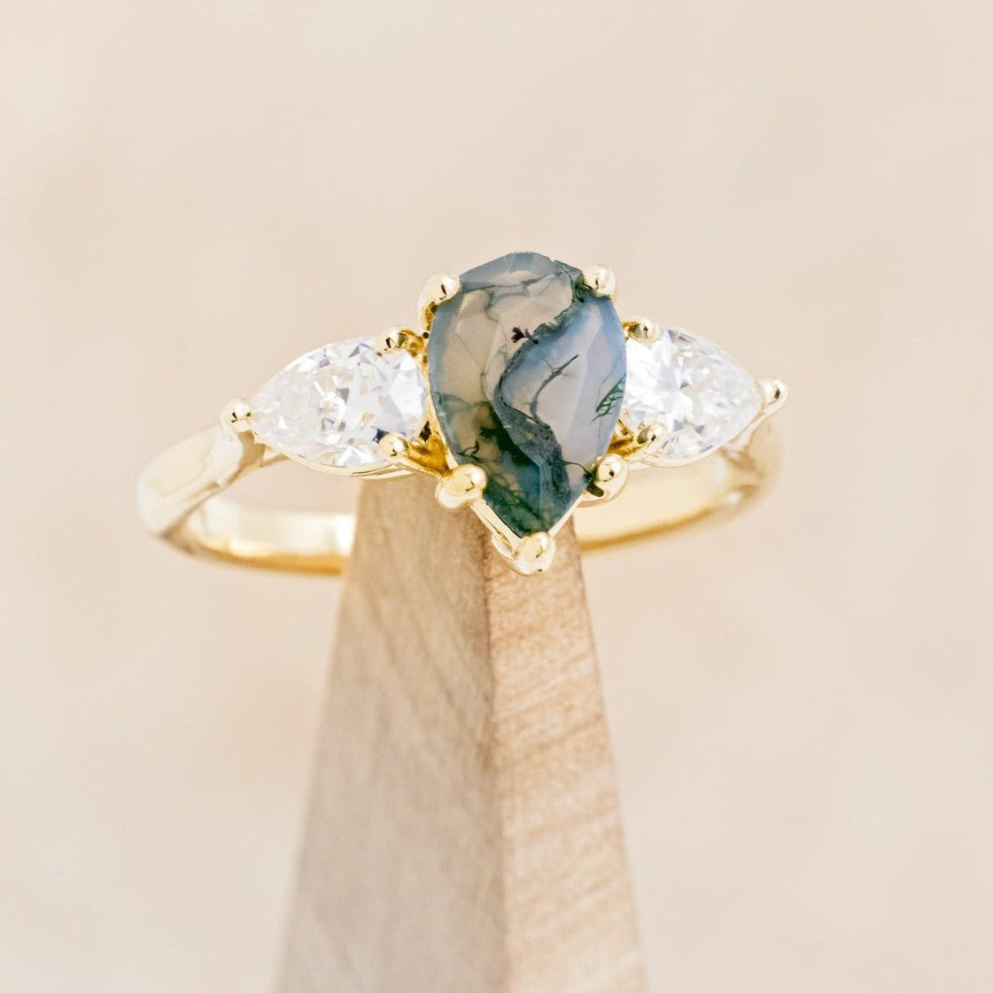 "VOGUE" - PEAR-CUT MOSS AGATE ENGAGEMENT RING WITH MOISSANITE ACCENTS-1