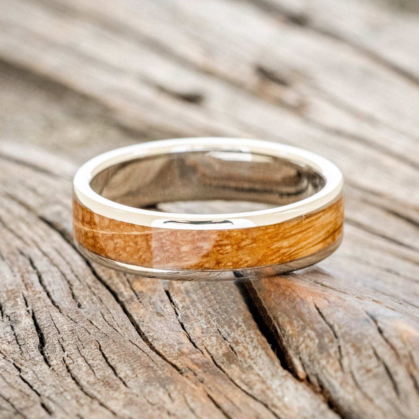 "RAINIER" - WHISKEY BARREL OAK WEDDING RING-3