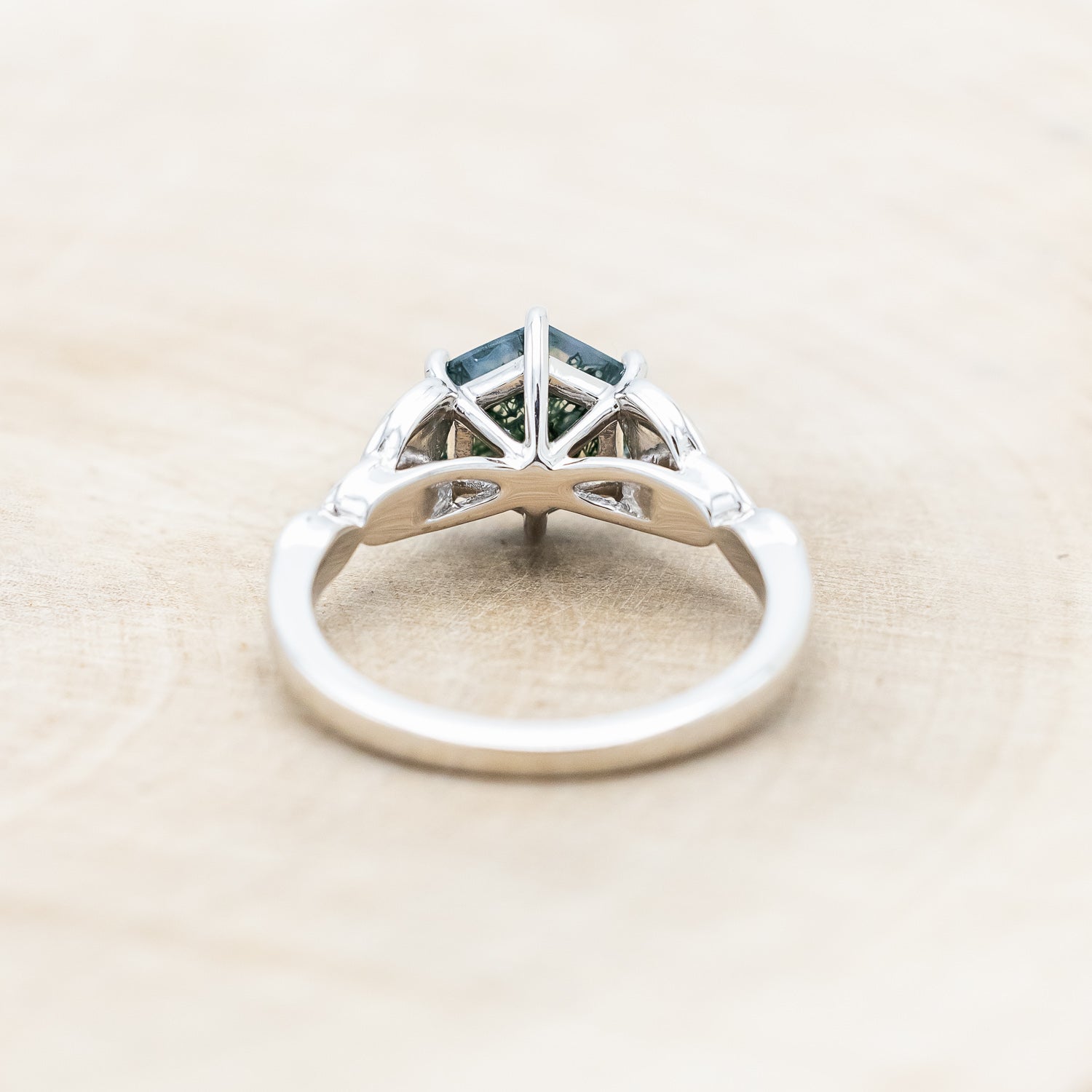 "AIFE" - CELTIC KNOT HEXAGON MOSS AGATE ENGAGEMENT RING & TRACER-Staghead Designs