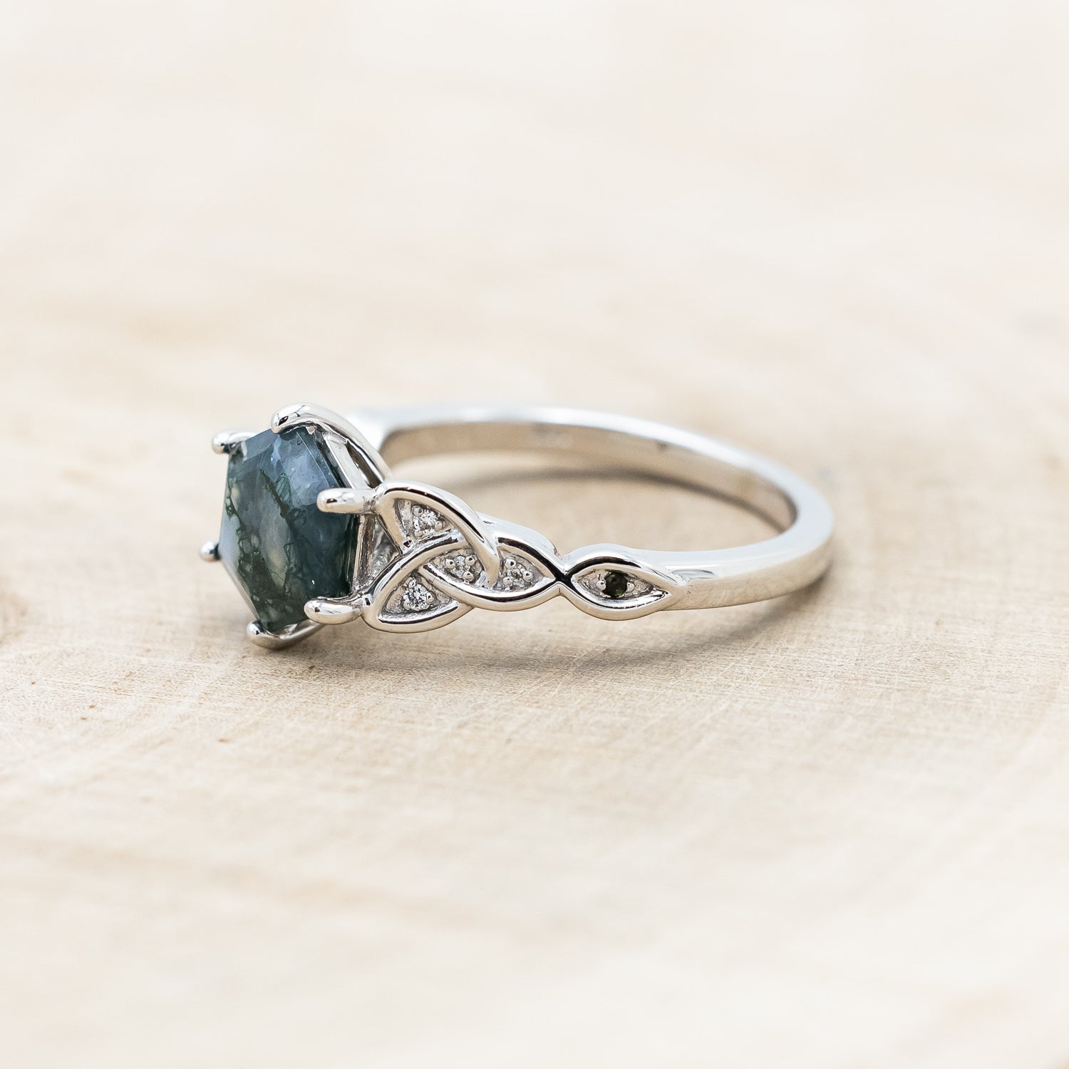 "AIFE" - CELTIC KNOT HEXAGON MOSS AGATE ENGAGEMENT RING & TRACER-Staghead Designs