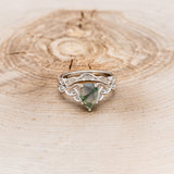 "AIFE" - CELTIC KNOT PEAR MOSS AGATE ENGAGEMENT RING AND TRACER