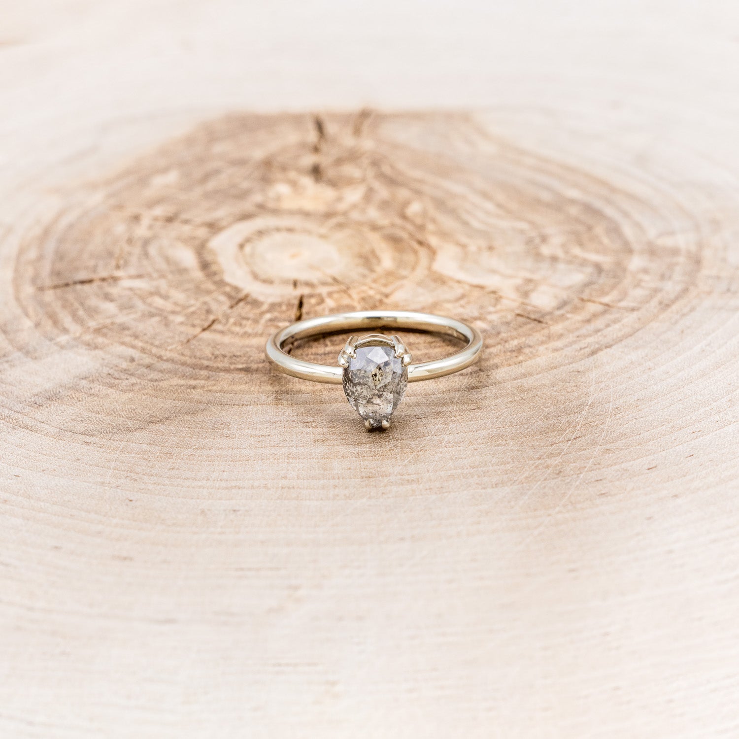 "ANDROMEDA" - SOLITAIRE ENGAGEMENT RING WITH DOUBLE CLAW PRONGS - MOUNTING ONLY- SELECT YOUR OWN STONE-3