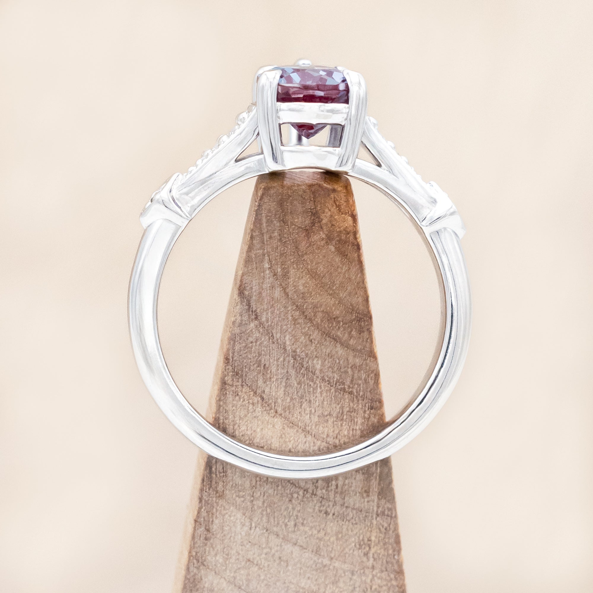 "ANNORA" - PEAR CUT LAB-GROWN ALEXANDRITE ENGAGEMENT RING WITH DIAMOND ACCENTS-Staghead Designs