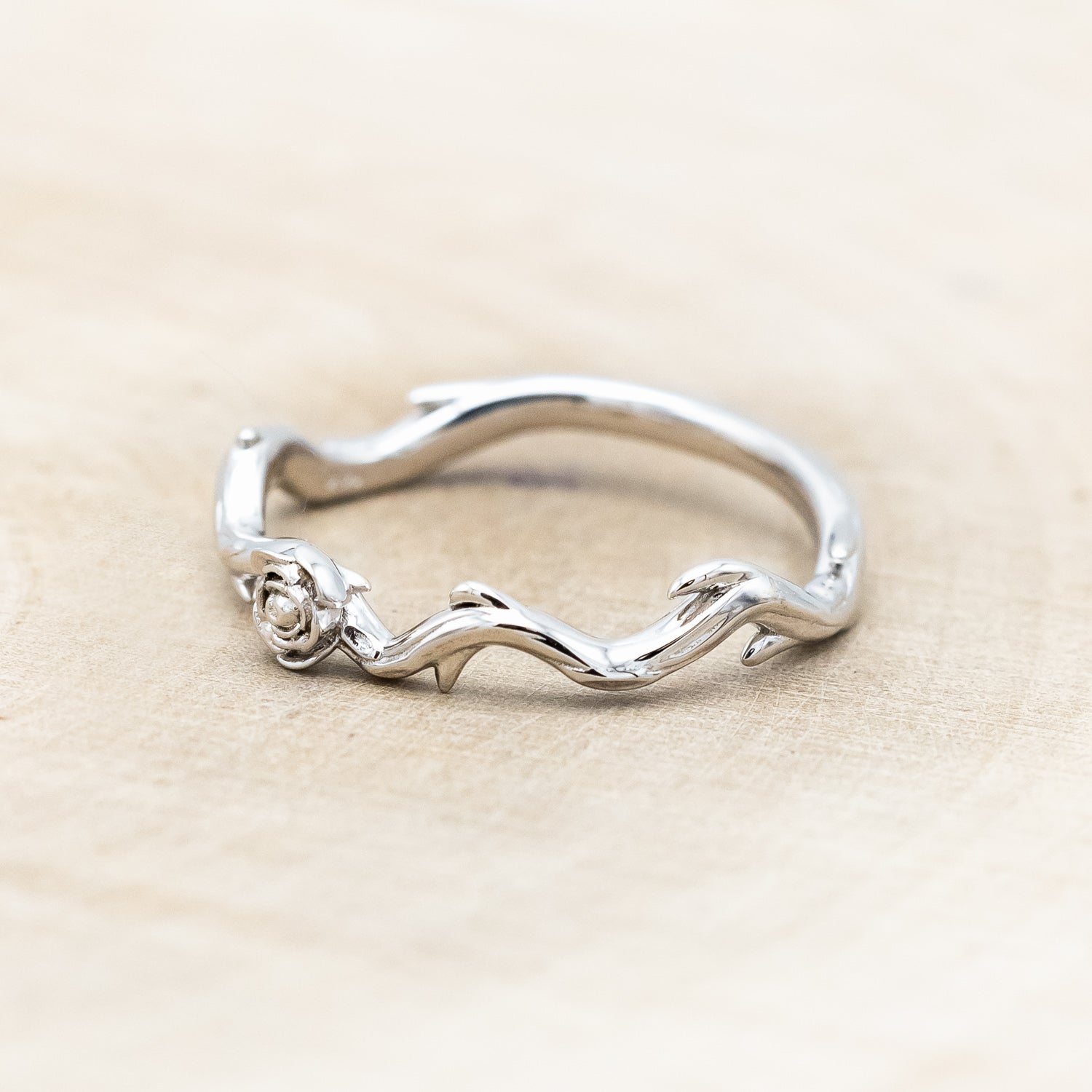 "ARTEMIS ON THE VINE DIVINE" - PEAR CUT MOSS AGATE ENGAGEMENT RING WITH DIAMOND ACCENTS & A "BRIAR" TRACER-Staghead Designs