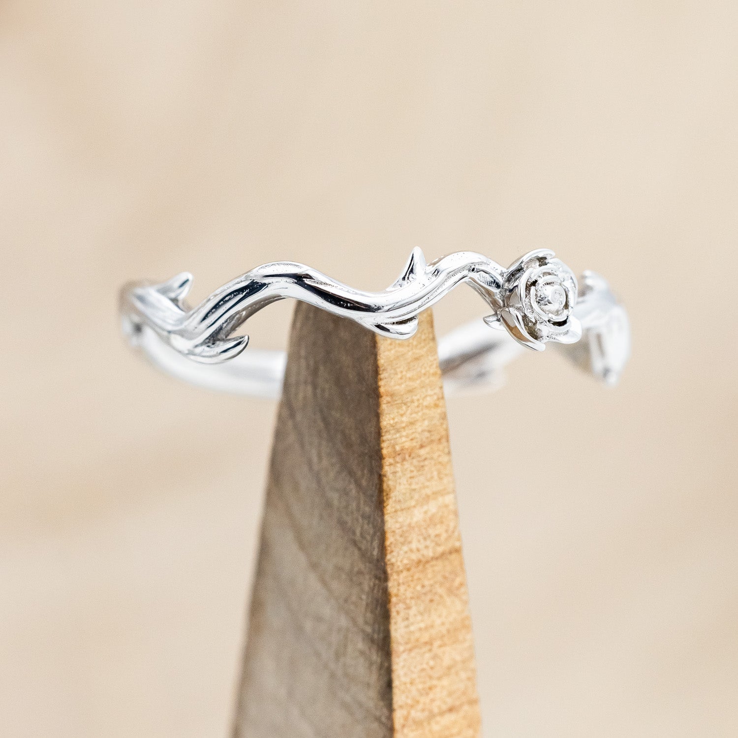 "ARTEMIS ON THE VINE DIVINE" - PEAR CUT MOSS AGATE ENGAGEMENT RING WITH DIAMOND ACCENTS & A "BRIAR" TRACER-Staghead Designs