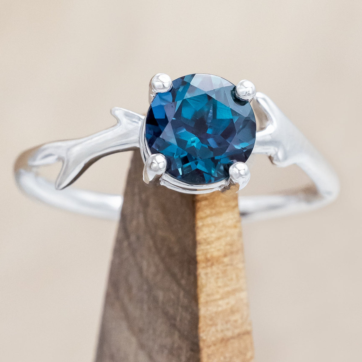 "ARTEMIS" - ROUND CUT ENGAGEMENT RING WITH AN ANTLER-STYLE STACKING BAND-Staghead Designs