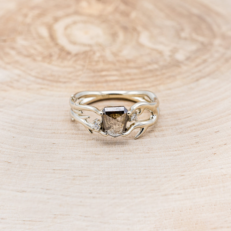 "ARTEMIS" - ENGAGEMENT RING WITH WITH DIAMOND ACCENTS - MOUNTING ONLY - SELECT YOUR OWN STONE