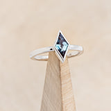 "MIRABEL" - BEZEL SET LAB-GROWN ALEXANDRITE ENGAGEMENT RING WITH BRANCH-STYLE TRACER