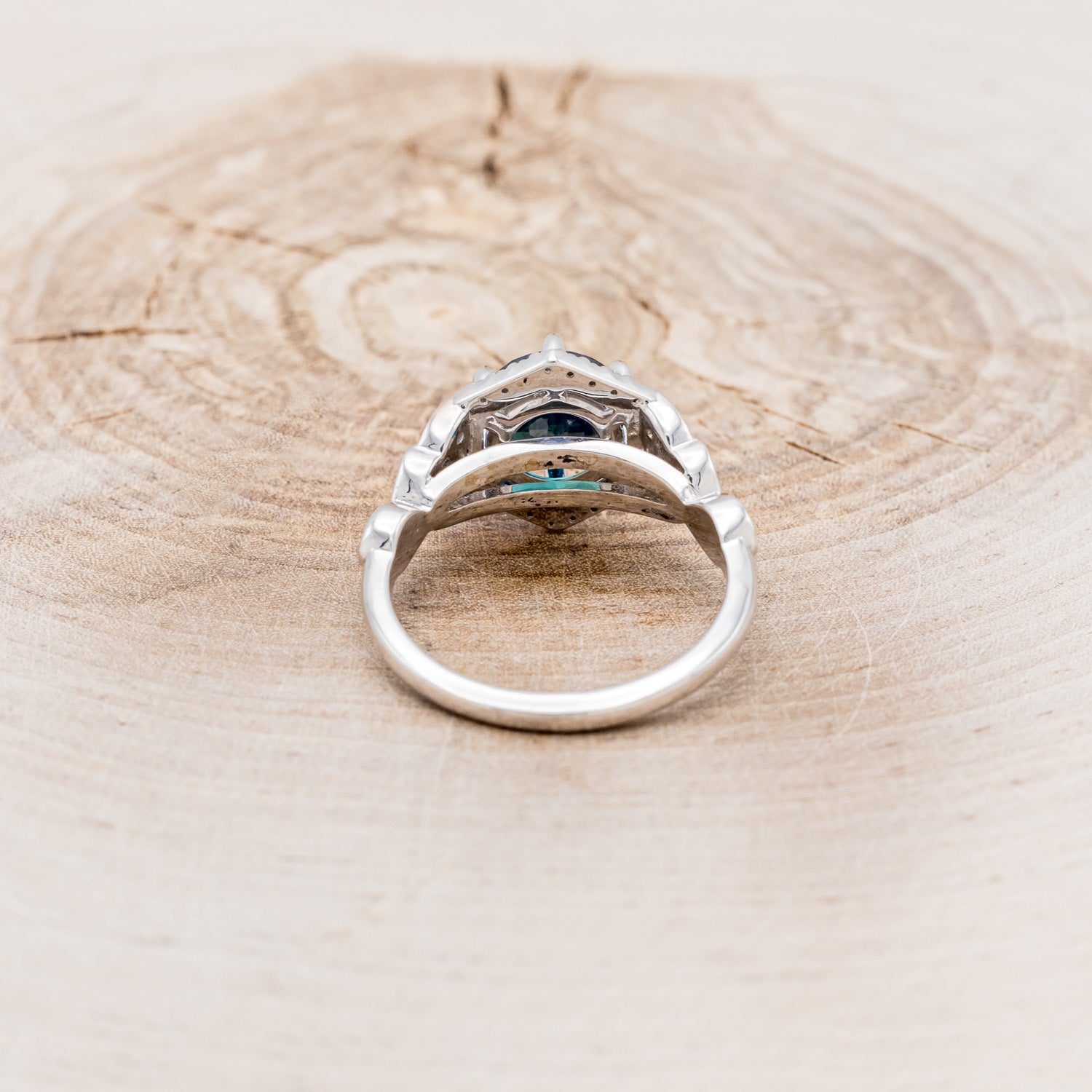 "LUCY IN THE SKY" - ROUND CUT LAB-GROWN ALEXANDRITE ENGAGEMENT RING WITH CELTIC KNOT ENGRAVINGS & MOTHER OF PEARL INLAYS-5