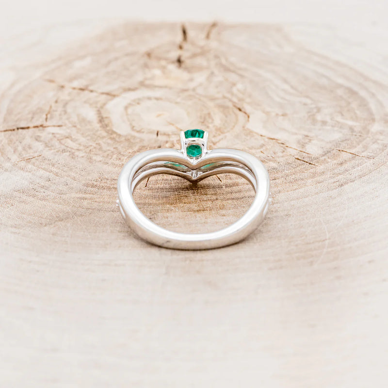 "CICELY" - PEAR-SHAPED LAB-GROWN EMERALD ENGAGEMENT RING WITH DIAMOND ACCENTS - 14K WHITE GOLD - SIZE 7-5