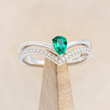 "CICELY" - PEAR-SHAPED LAB-GROWN EMERALD ENGAGEMENT RING WITH DIAMOND ACCENTS - 14K WHITE GOLD - SIZE 7-1