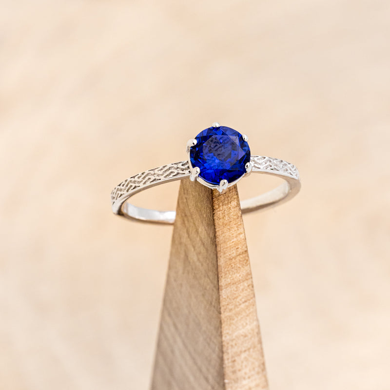 CLADDAGH BRIDAL SUITE - CELTIC KNOT LAB-GROWN BLUE SAPPHIRE SOLITAIRE ENGAGEMENT RING WITH DIAMOND ACCENT TRACER & CLADDAGH TRACER-16