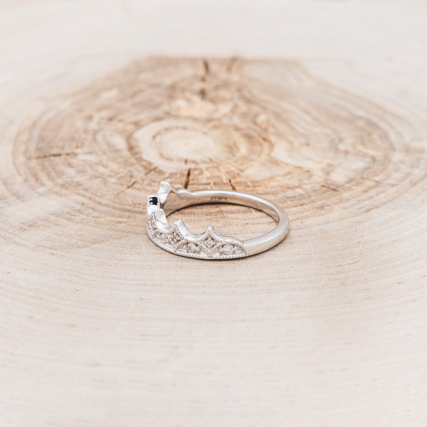 CROWN INSPIRD DIAMOND RING-9