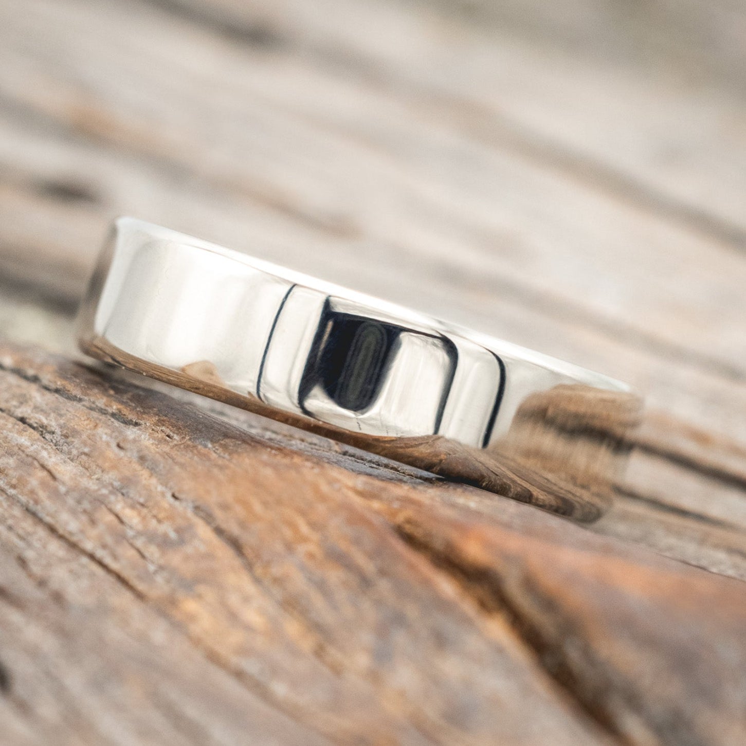 CRUSHED MOSS AGATE LINED WEDDING BAND-Staghead Designs