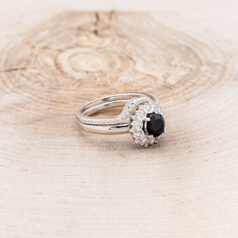 "DELANEY" - ROUND CUT BLACK MOISSANITE ENGAGEMENT RING WITH DIAMOND HALO & TRACER-2