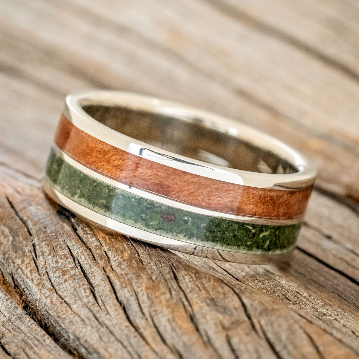 "DYAD" - MOSS & REDWOOD WEDDING BAND-2