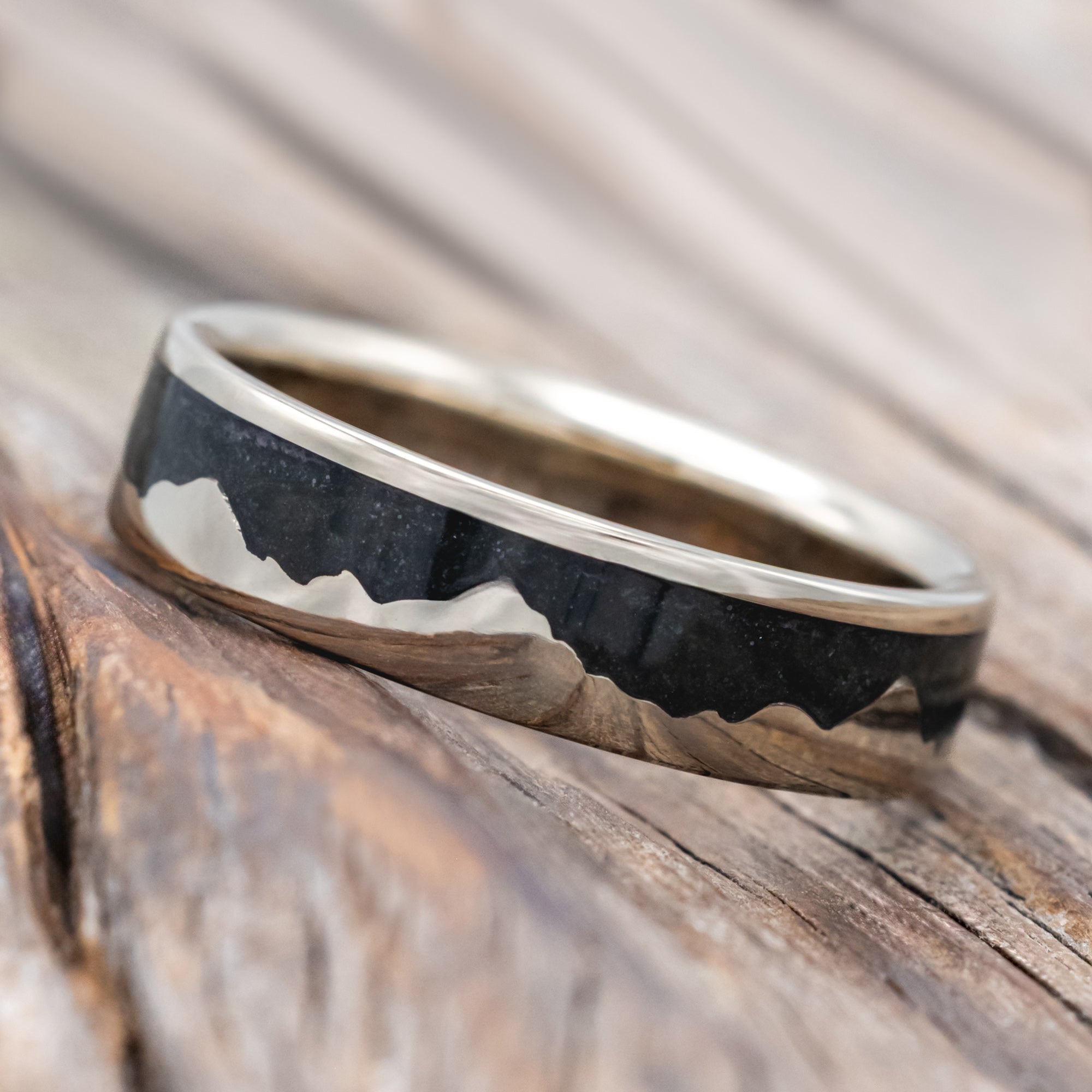 "HELIOS" - CRUSHED MOSS AGATE MOUNTAIN RANGE WEDDING BAND-Staghead Designs