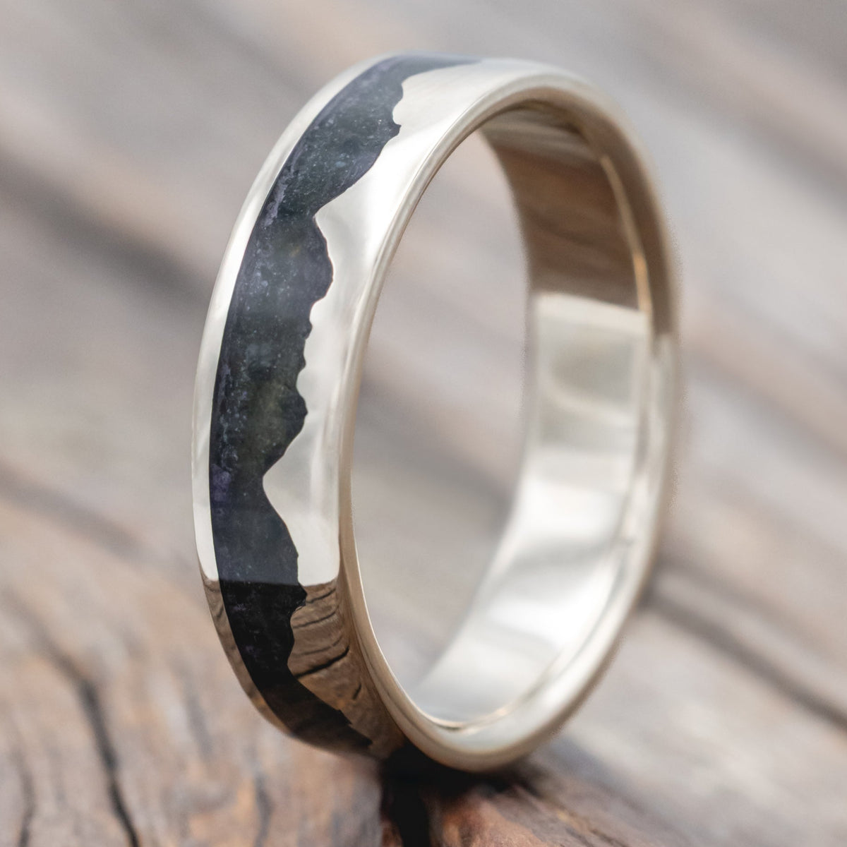 "HELIOS" - CRUSHED MOSS AGATE MOUNTAIN RANGE WEDDING BAND-Staghead Designs