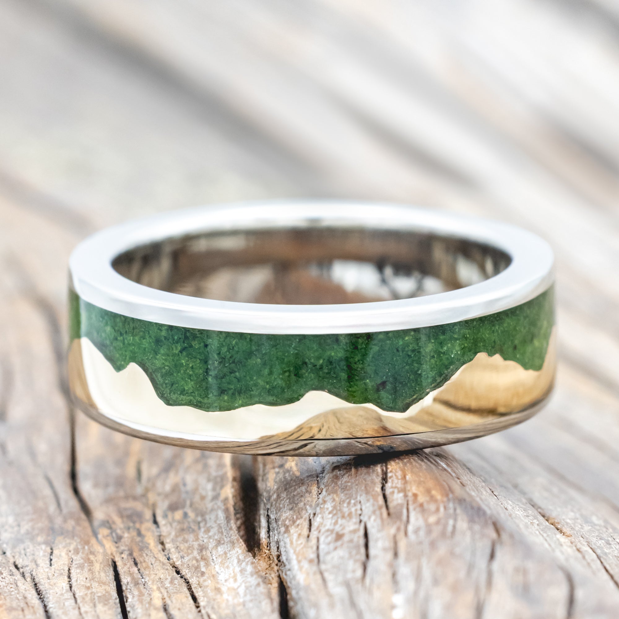 "HELIOS" - MOSS & 14K YELLOW GOLD MOUNTAIN RANGE WEDDING BAND-Staghead Designs