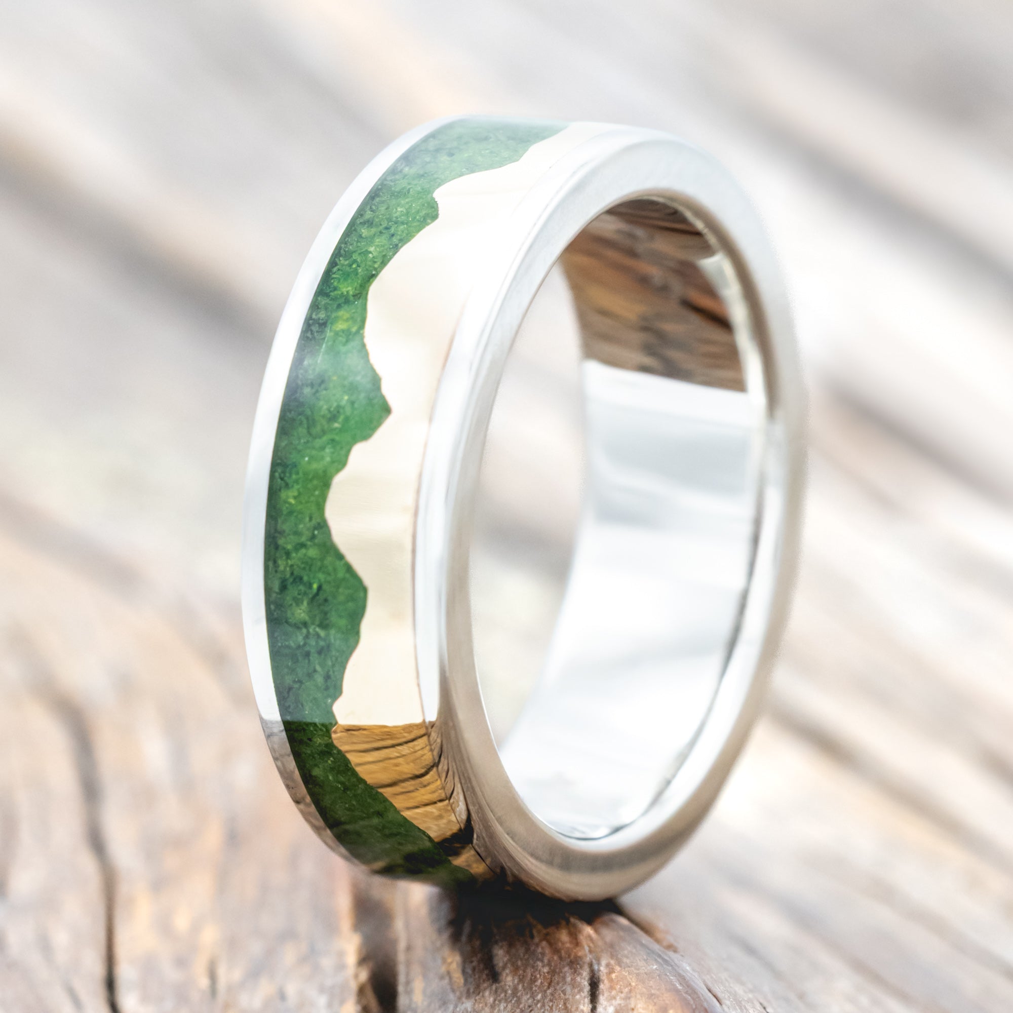"HELIOS" - MOSS & 14K YELLOW GOLD MOUNTAIN RANGE WEDDING BAND-Staghead Designs