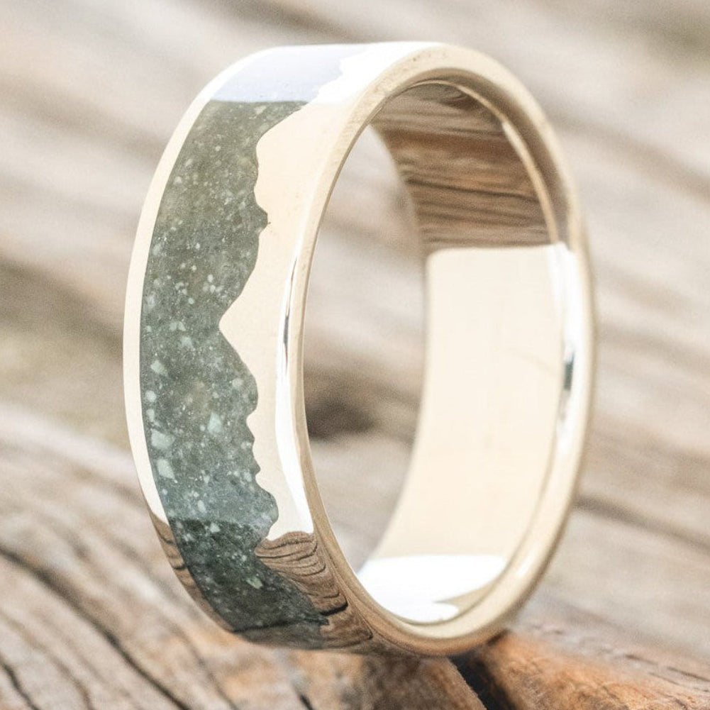 "HELIOS" - CRUSHED MOSS AGATE MOUNTAIN RANGE WEDDING BAND-2