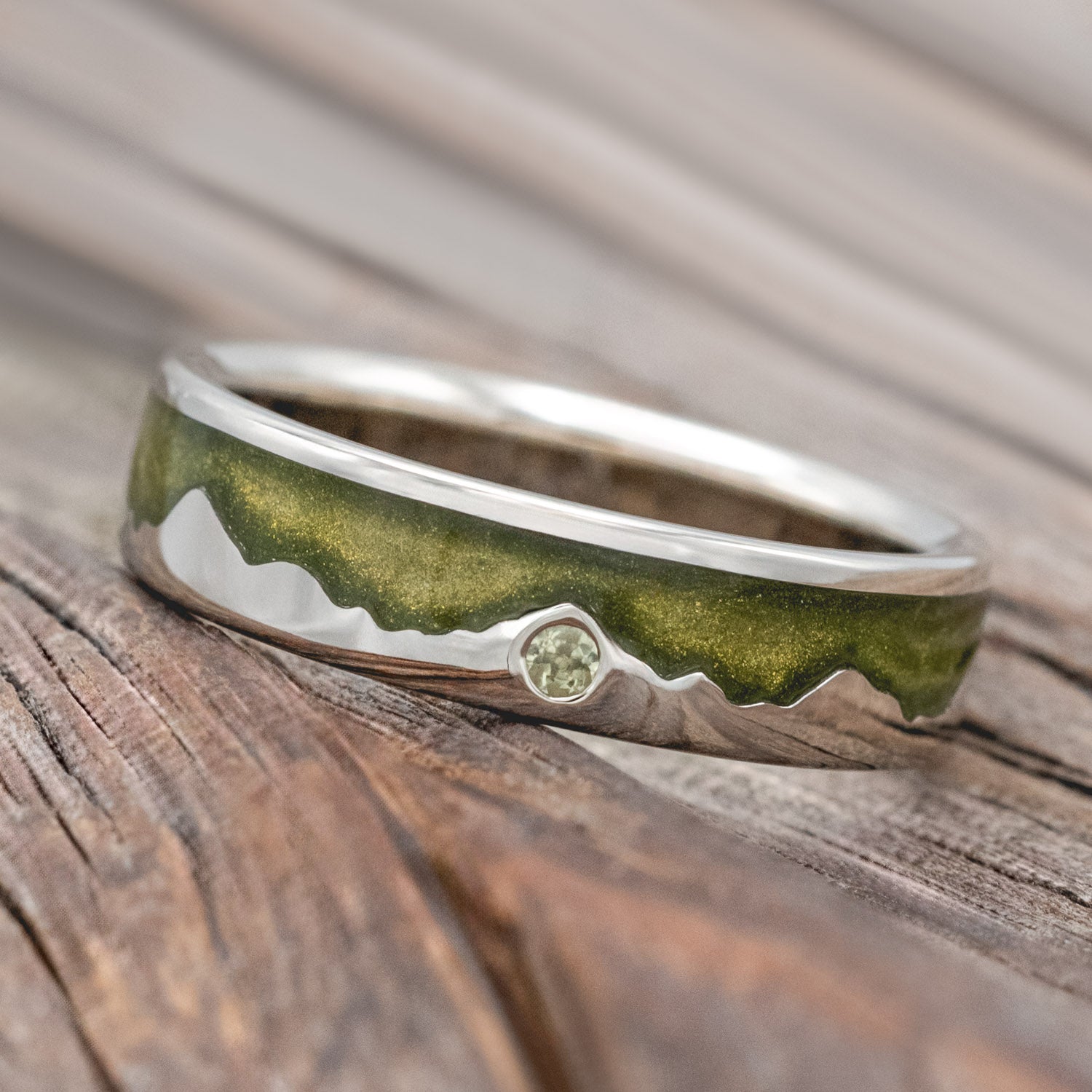 "HELIOS" - MYSTIC MOSS MOUNTAIN RANGE WEDDING RING FEATURING A PERIDOT ACCENT-Staghead Designs