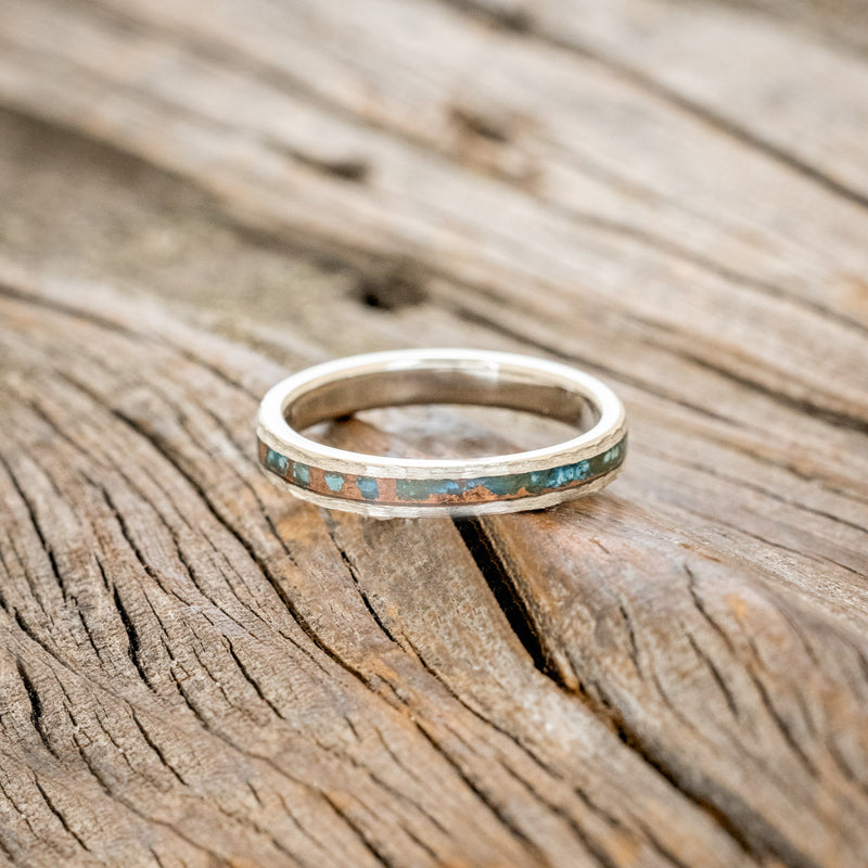 "ETERNA"- PATINA COPPER STACKING WEDDING BAND WITH A HAMMERED FINISH