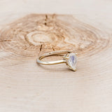 SOLITAIRE PEAR MOONSTONE ENGAGEMENT RING - 14K WHITE GOLD - 6 1/2-2