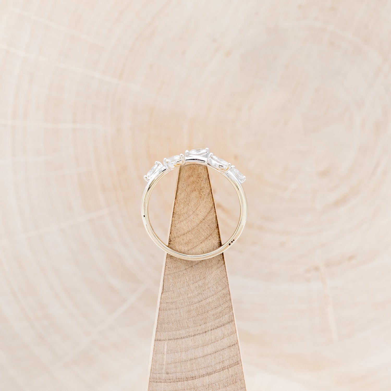 "IDHAL" - MARQUISE DIAMOND LEAF RING WITH 14K GOLD-13