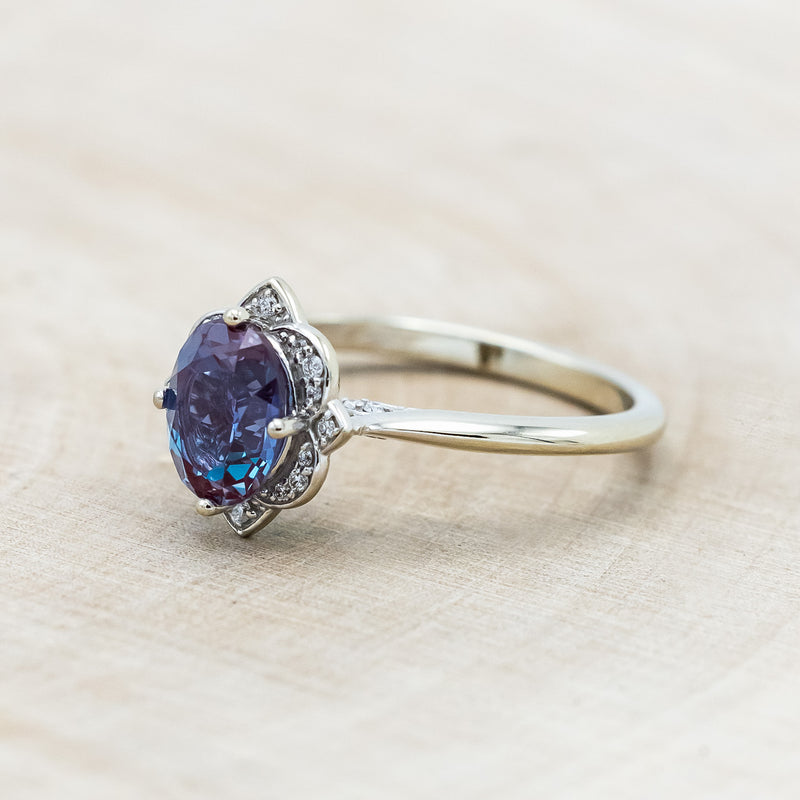 "JANE" - OVAL LAB-GROWN ALEXANDRITE ENGAGEMENT RING WITH DIAMONDS ACCENTS-Staghead Designs