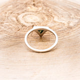 "JENNY FROM THE BLOCK" - TRIANGLE MOSS AGATE ENGAGEMENT RING WITH DIAMOND V-SHAPED TRACER-28