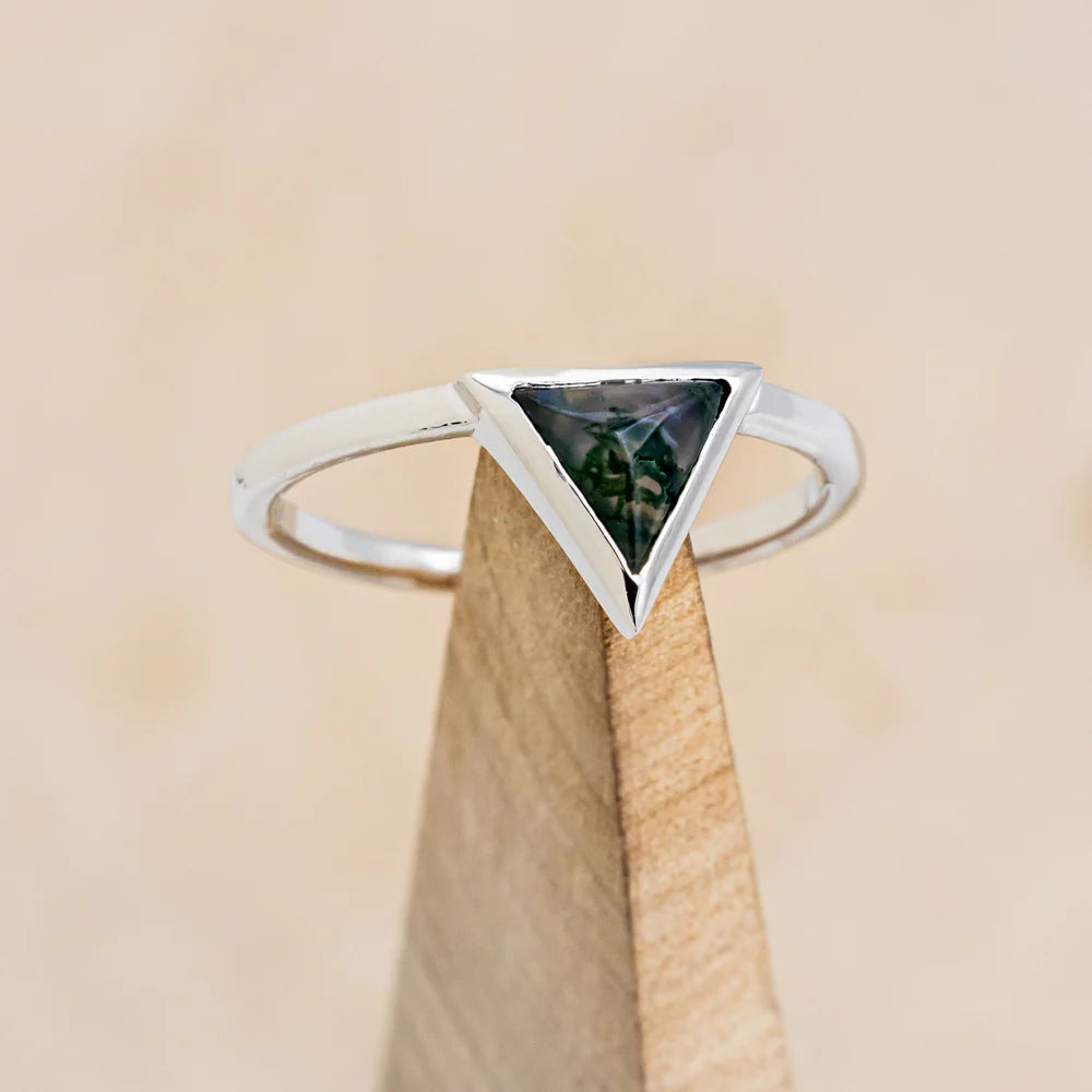 "JENNY FROM THE BLOCK" - TRIANGLE CUT ENGAGEMENT RING-Staghead Designs