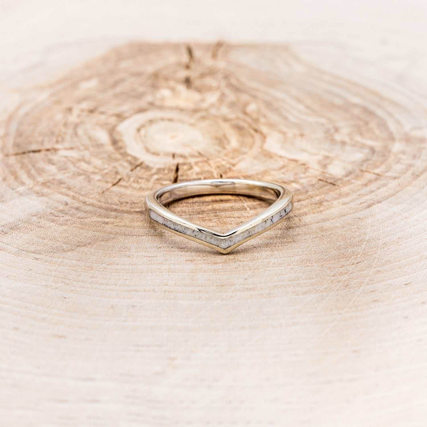 "KIDA" - V-SHAPE STACKING WEDDING BAND WITH ANTLER INLAY-16