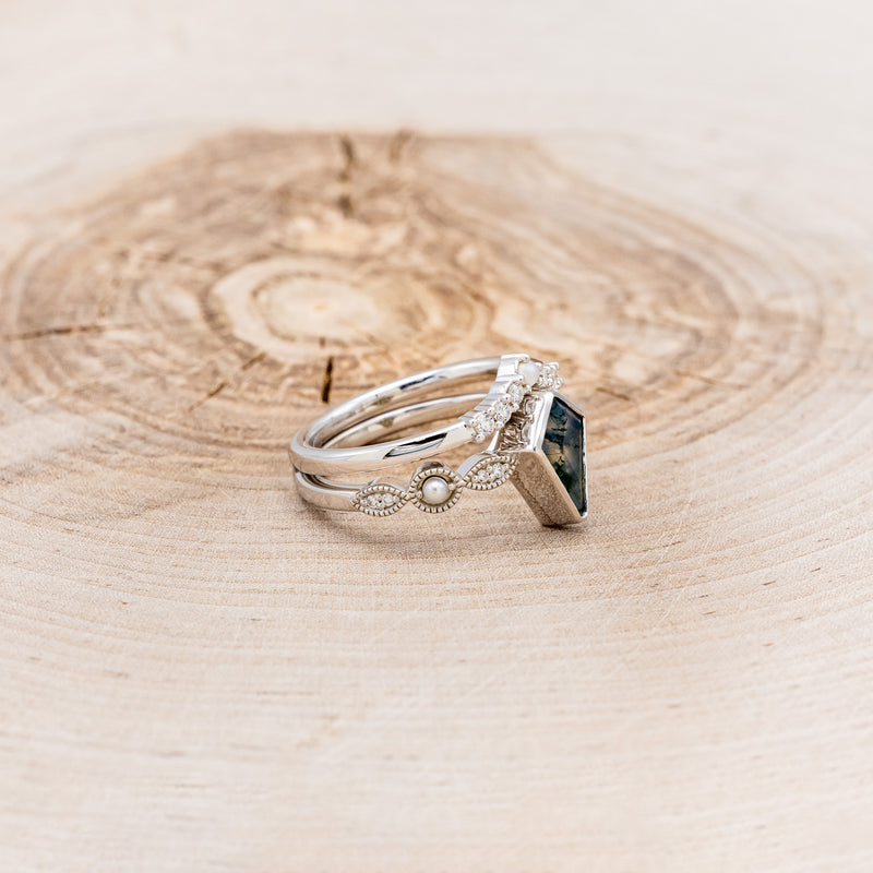 "BIANCA" - BRIDAL SUITE - KITE CUT MOSS AGATE ENGAGEMENT RING WITH PEARLS & DIAMOND ACCENTS-8